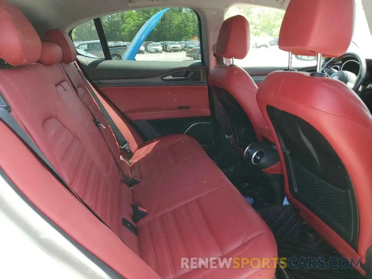10 Photograph of a damaged car ZASPAKBN7L7C75903 ALFA ROMEO STELVIO 2020