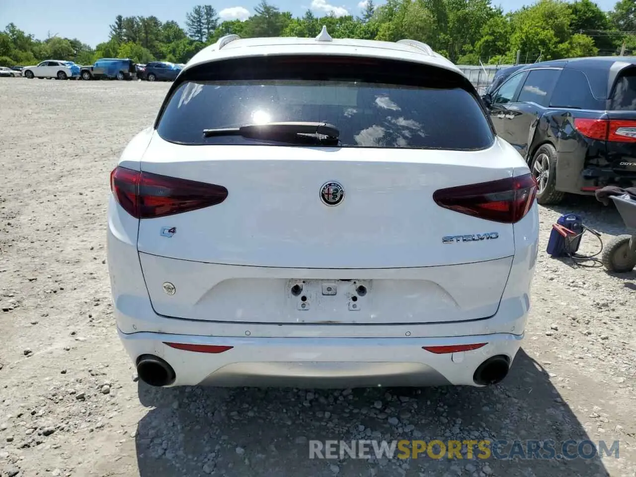 6 Photograph of a damaged car ZASPAKBN7L7C75903 ALFA ROMEO STELVIO 2020