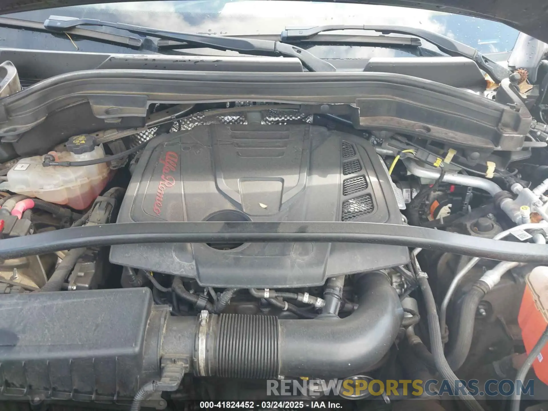 10 Photograph of a damaged car ZASPAKBN7L7C92393 ALFA ROMEO STELVIO 2020