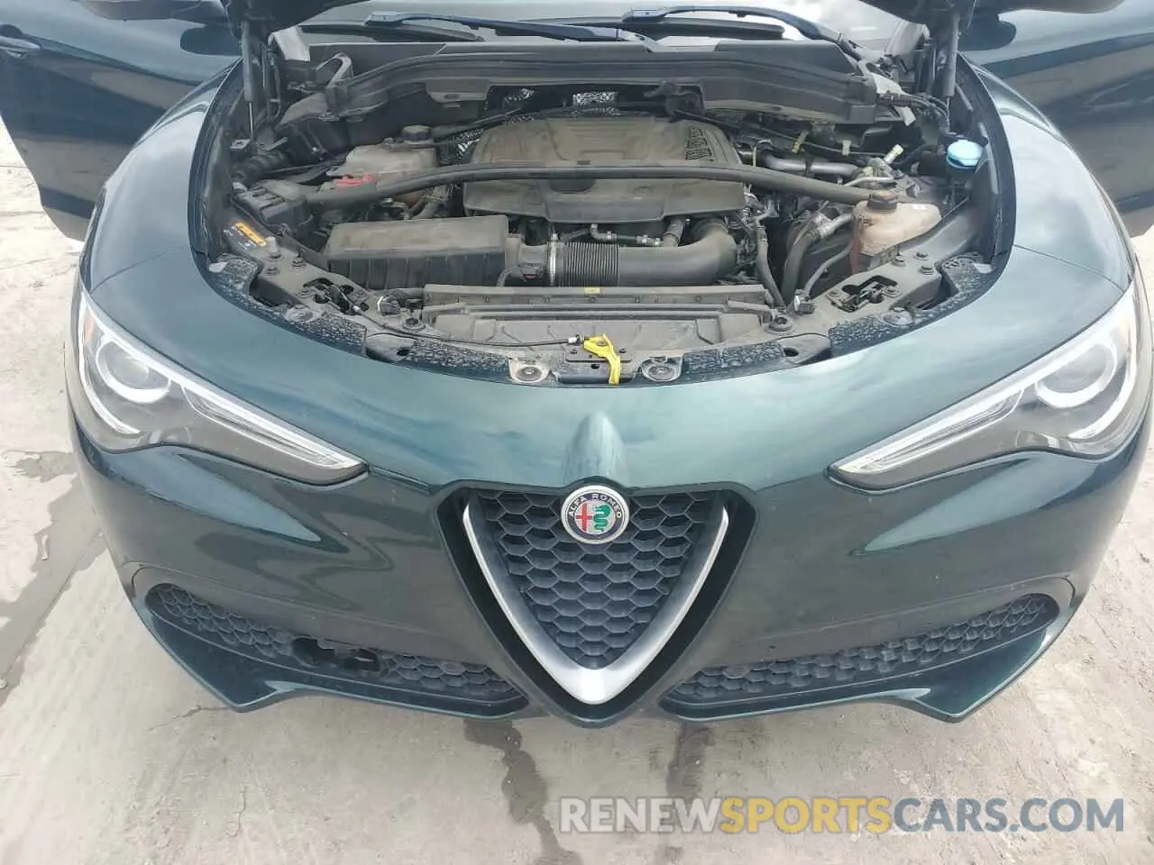 12 Photograph of a damaged car ZASPAKBN9L7C76051 ALFA ROMEO STELVIO 2020