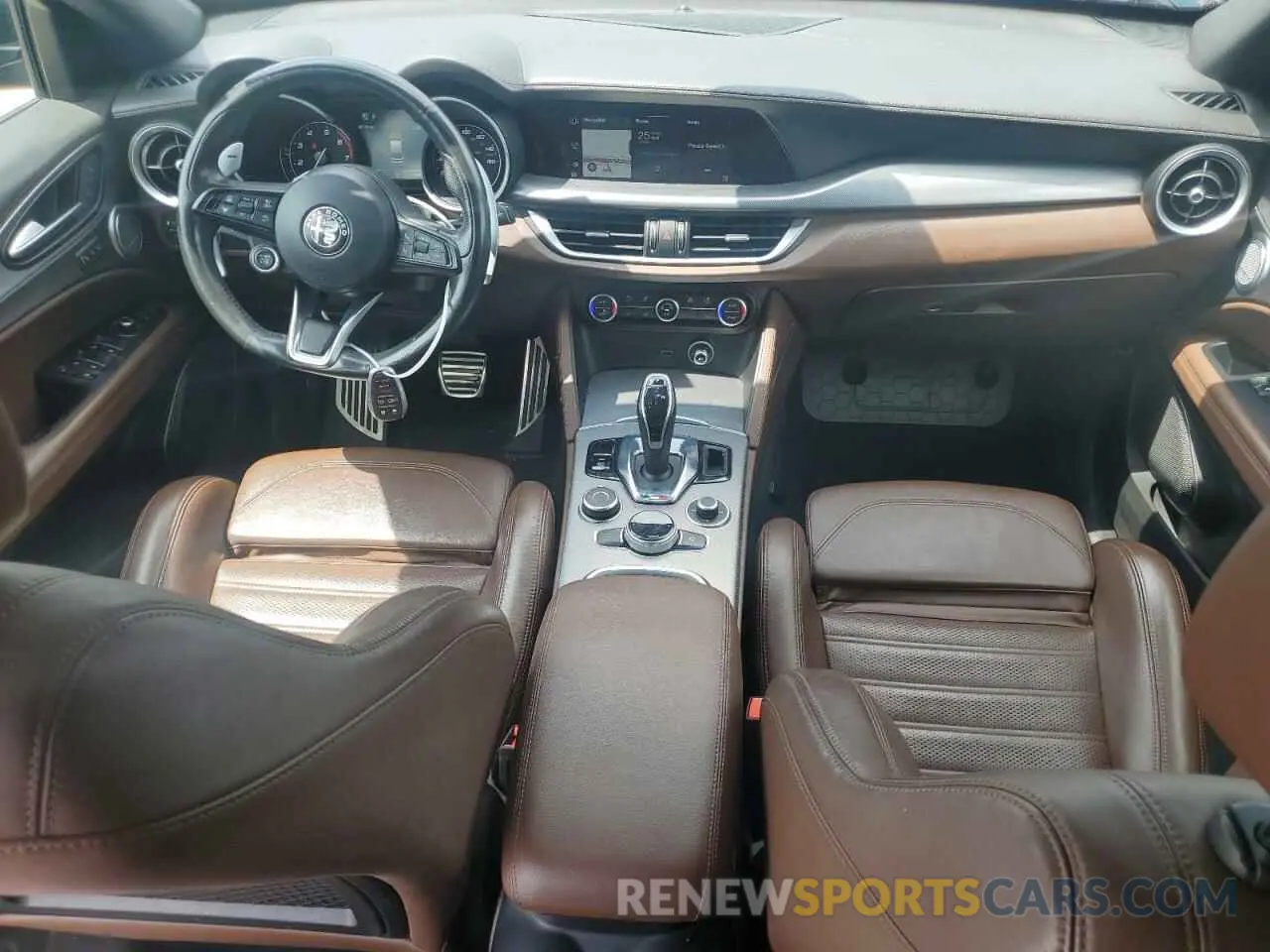 8 Photograph of a damaged car ZASPAKBN9L7C76051 ALFA ROMEO STELVIO 2020