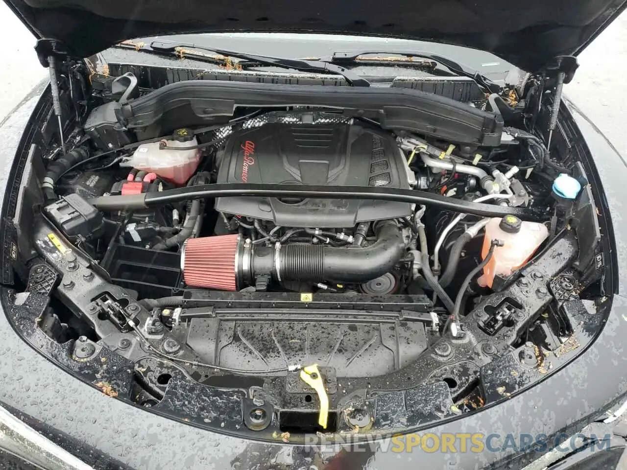 12 Photograph of a damaged car ZASPAKBN9L7C94128 ALFA ROMEO STELVIO 2020