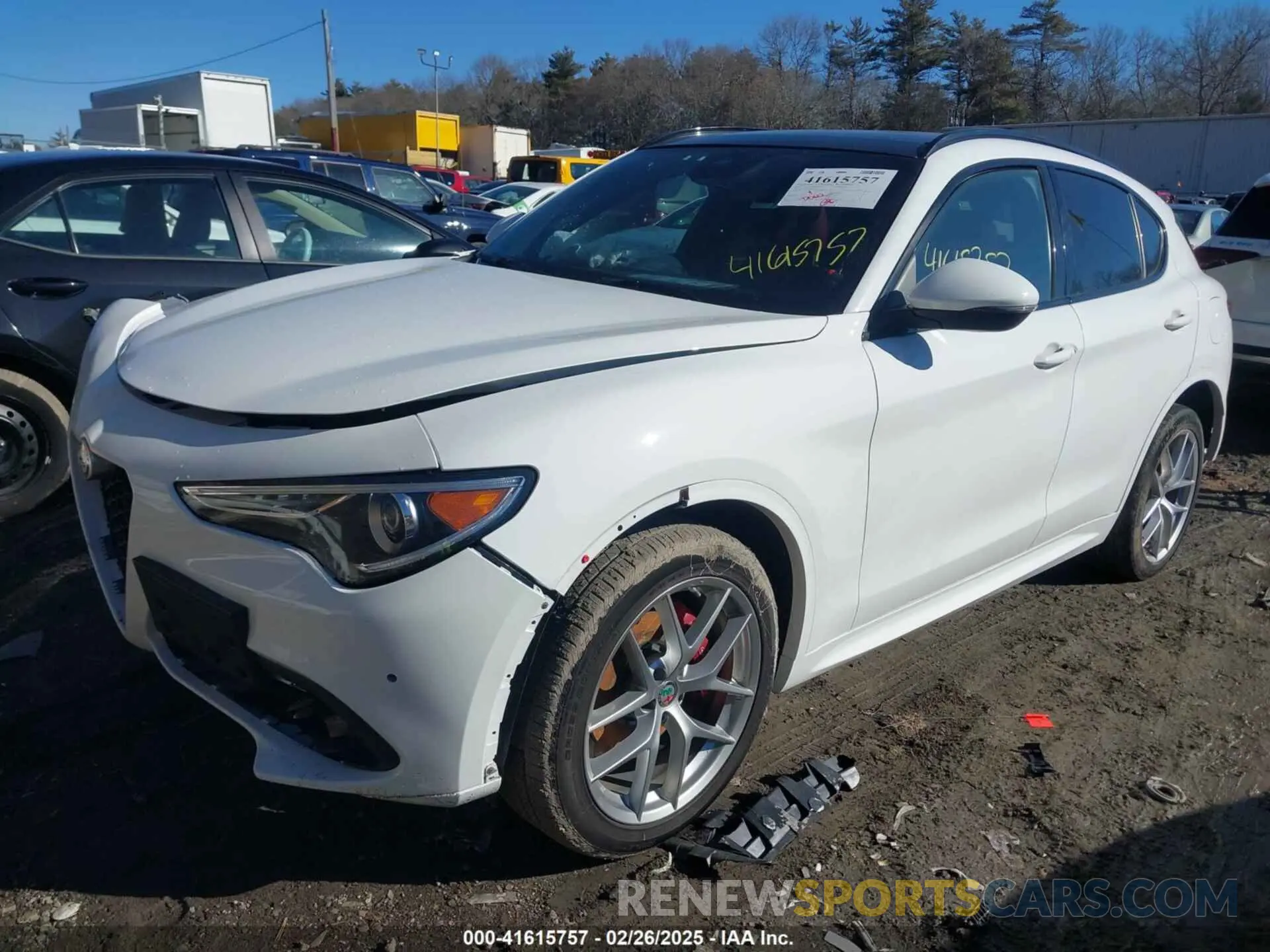 2 Photograph of a damaged car ZASPAKBNXL7C91738 ALFA ROMEO STELVIO 2020