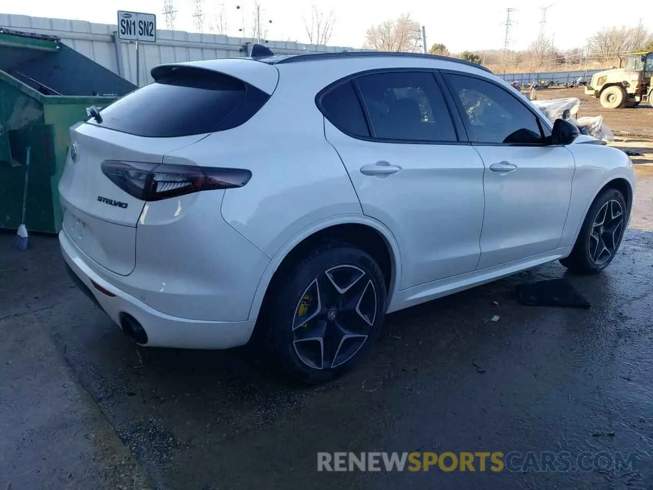 3 Photograph of a damaged car ZASPAKBNXL7C93313 ALFA ROMEO STELVIO 2020