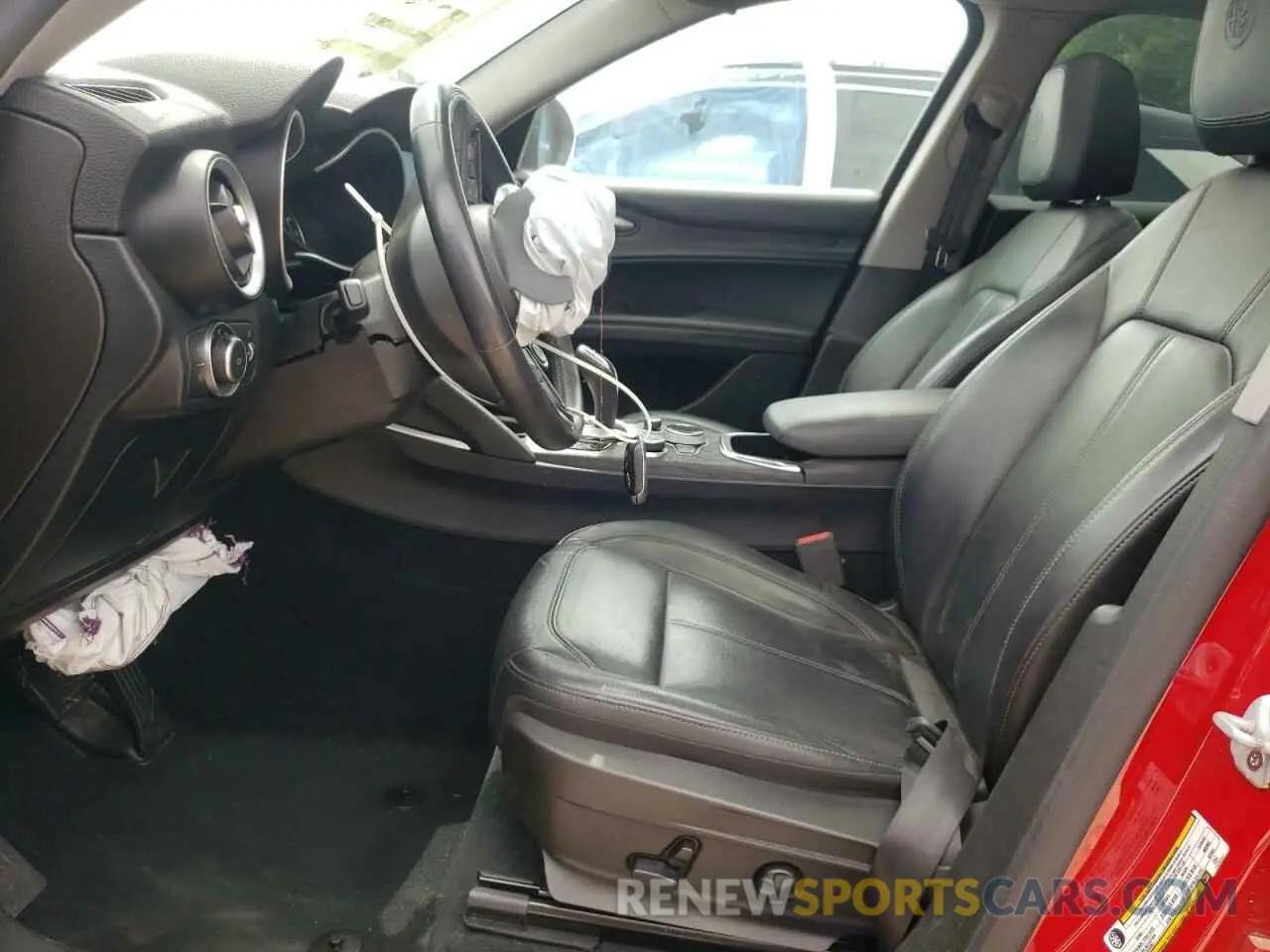 7 Photograph of a damaged car ZASPAJAN3M7D00065 ALFA ROMEO STELVIO 2021