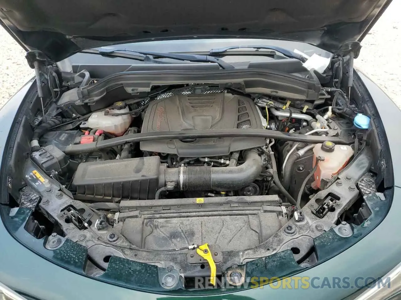12 Photograph of a damaged car ZASPAJAN9M7D00233 ALFA ROMEO STELVIO 2021