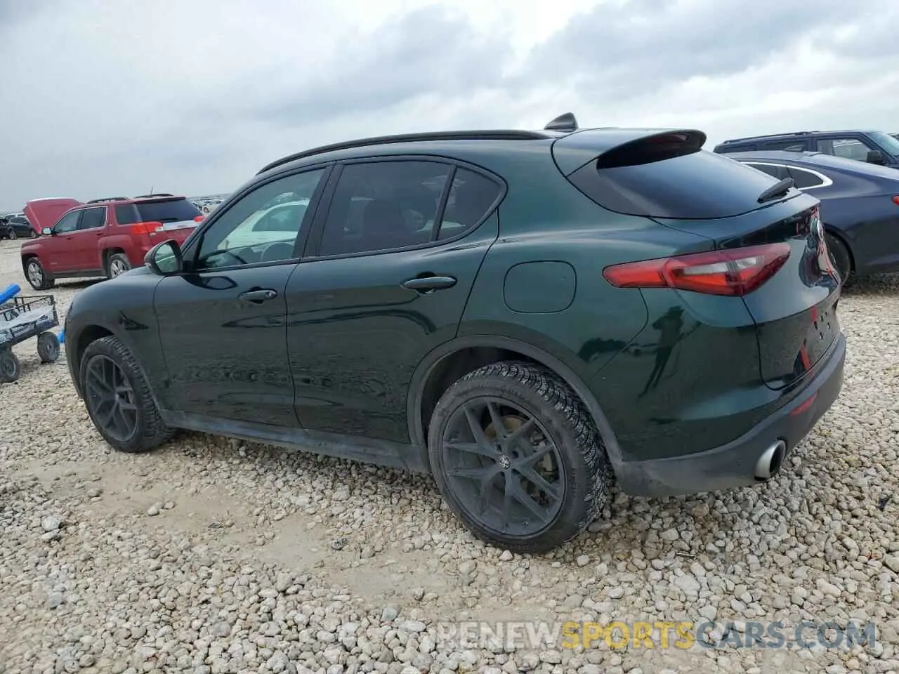 2 Photograph of a damaged car ZASPAJAN9M7D00233 ALFA ROMEO STELVIO 2021
