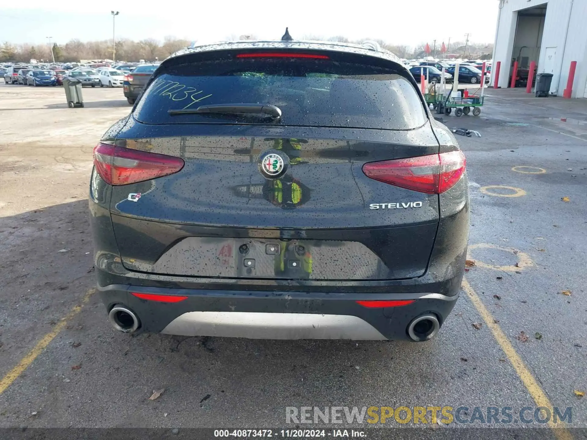 16 Photograph of a damaged car ZASPAKANXM7D08119 ALFA ROMEO STELVIO 2021
