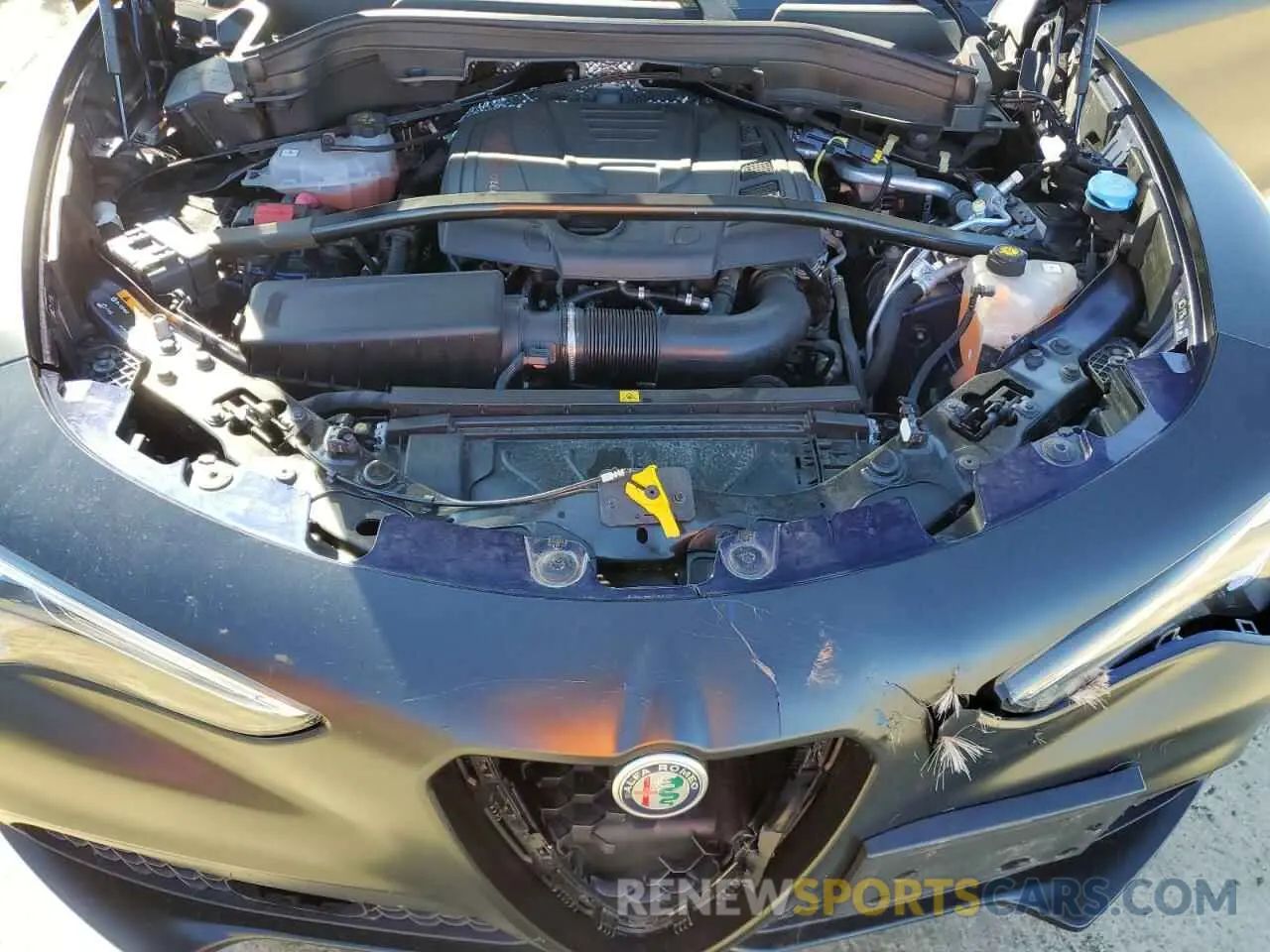 13 Photograph of a damaged car ZASPAKANXM7D09982 ALFA ROMEO STELVIO 2021