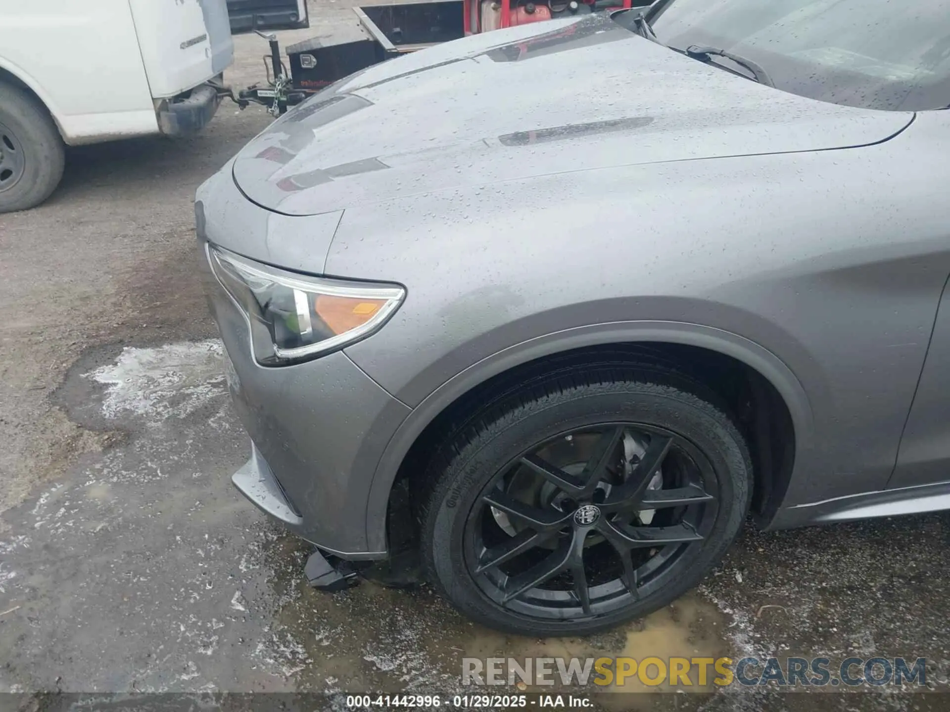 18 Photograph of a damaged car ZASPAKBN0M7D15255 ALFA ROMEO STELVIO 2021