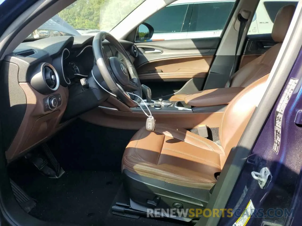 7 Photograph of a damaged car ZASPAKBN3M7D09515 ALFA ROMEO STELVIO 2021