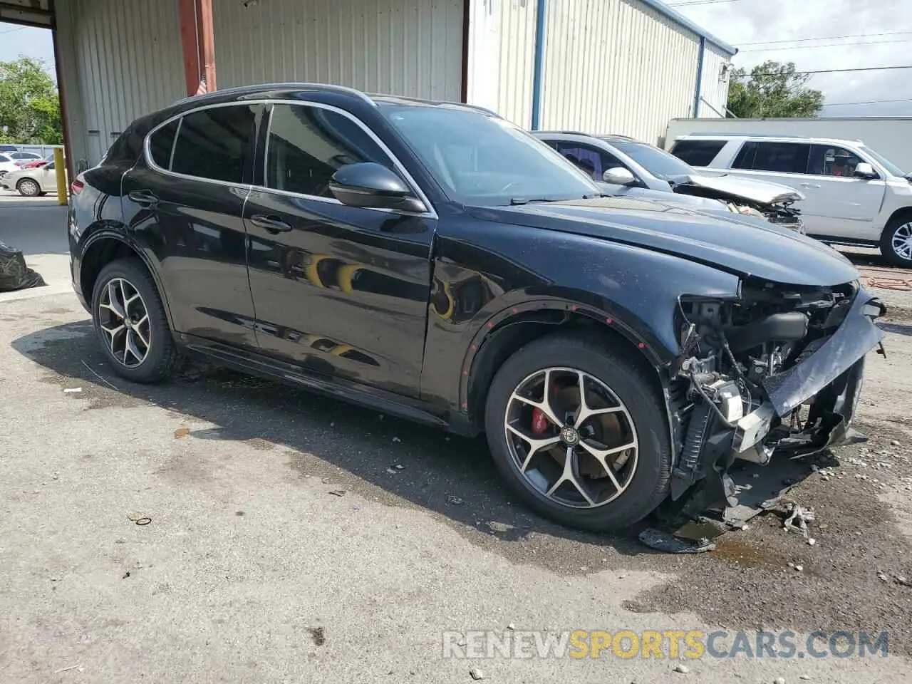 4 Photograph of a damaged car ZASPAKBN3M7D19932 ALFA ROMEO STELVIO 2021