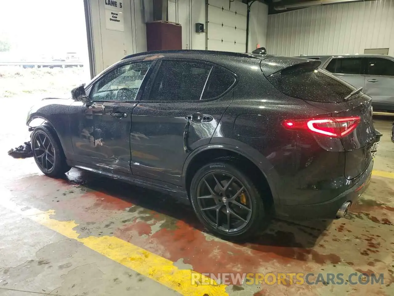 2 Photograph of a damaged car ZASPAKBN5M7D09497 ALFA ROMEO STELVIO 2021
