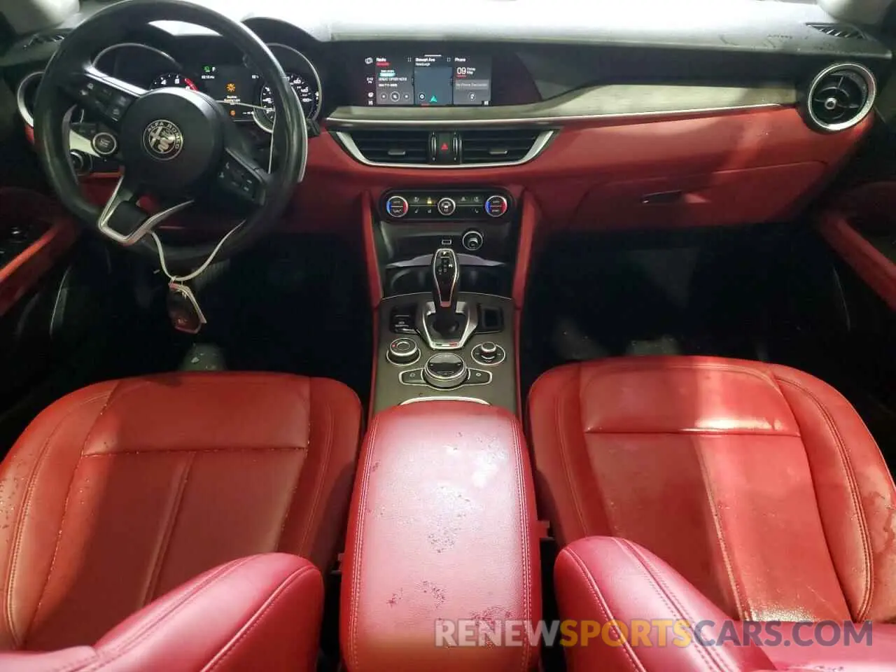 8 Photograph of a damaged car ZASPAKBN5M7D09497 ALFA ROMEO STELVIO 2021