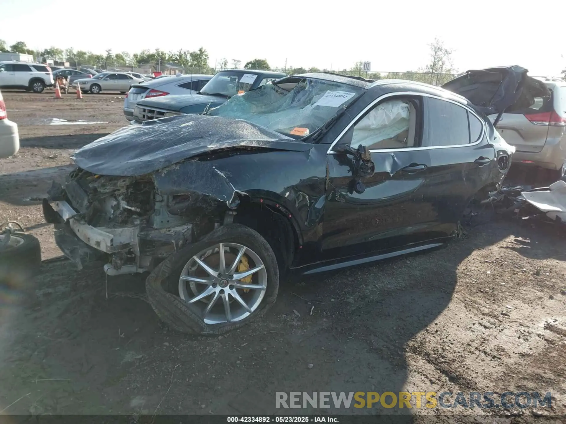 2 Photograph of a damaged car ZASPAKBN6M7D09394 ALFA ROMEO STELVIO 2021