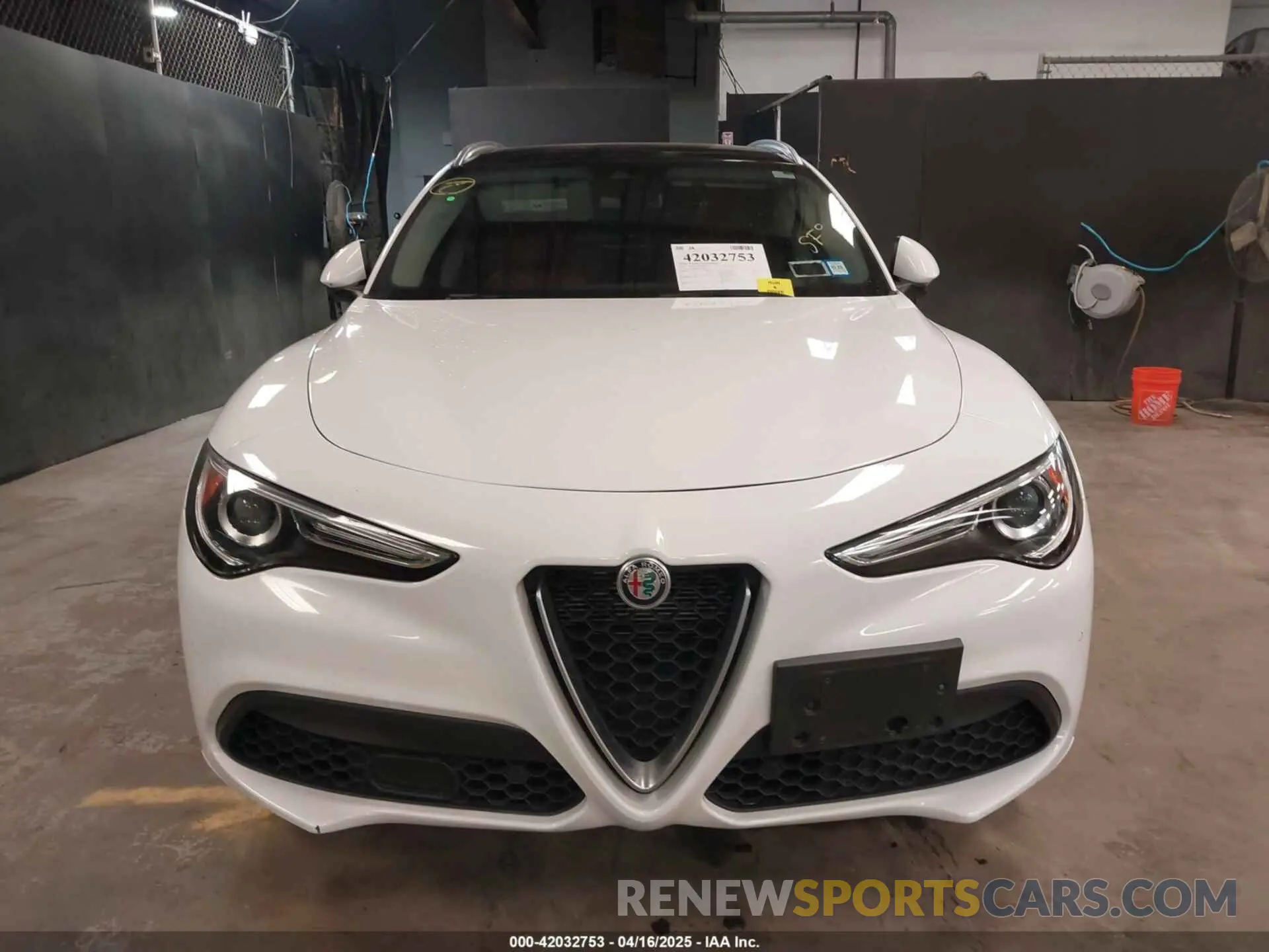 12 Photograph of a damaged car ZASPAKBN6M7D19214 ALFA ROMEO STELVIO 2021