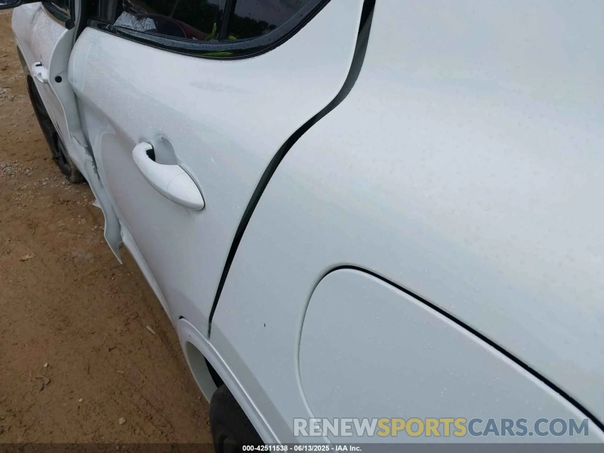 20 Photograph of a damaged car ZASPAKBNXM7D15750 ALFA ROMEO STELVIO 2021