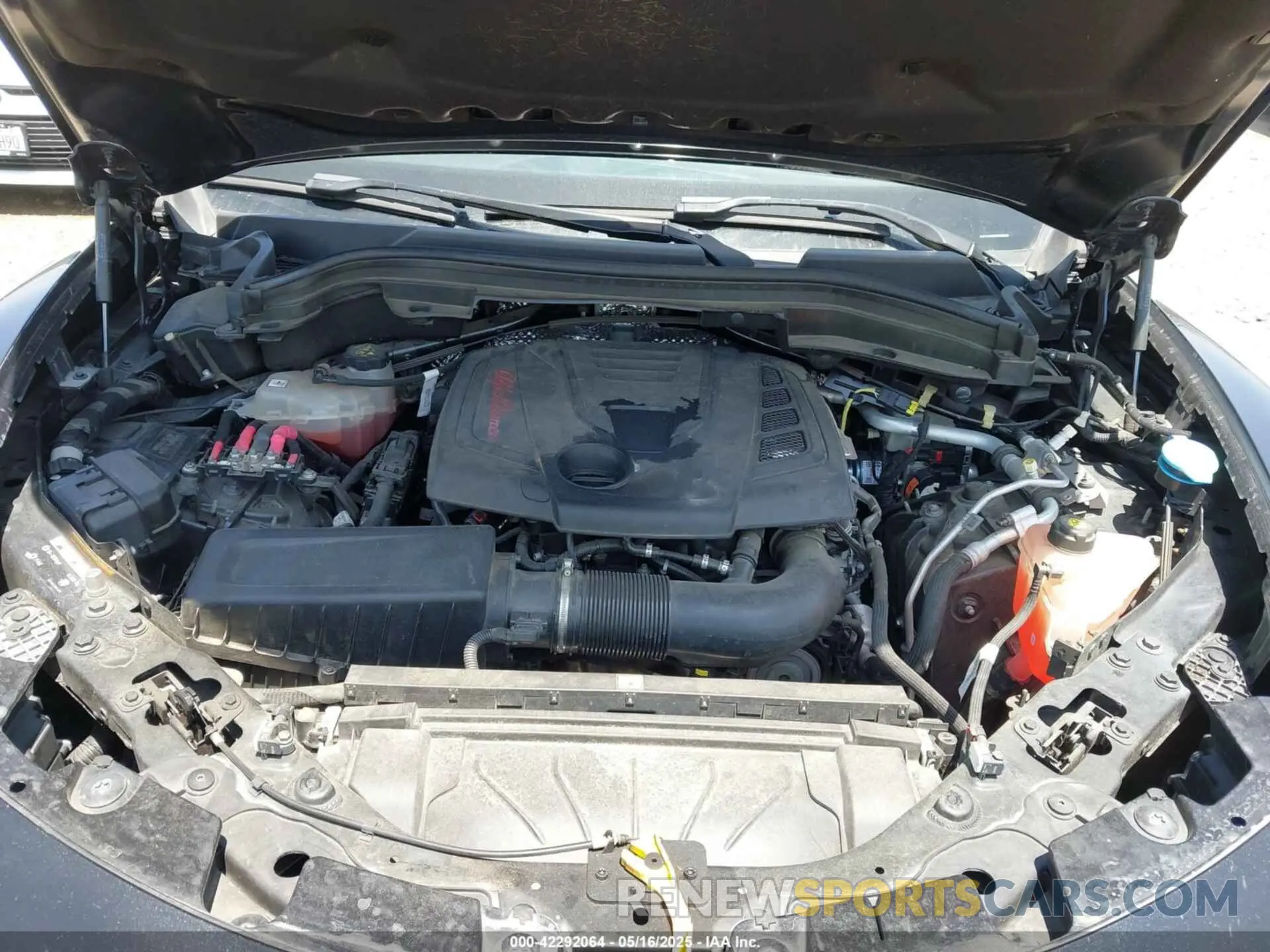 10 Photograph of a damaged car ZASPAJAN2N7D29686 ALFA ROMEO STELVIO 2022