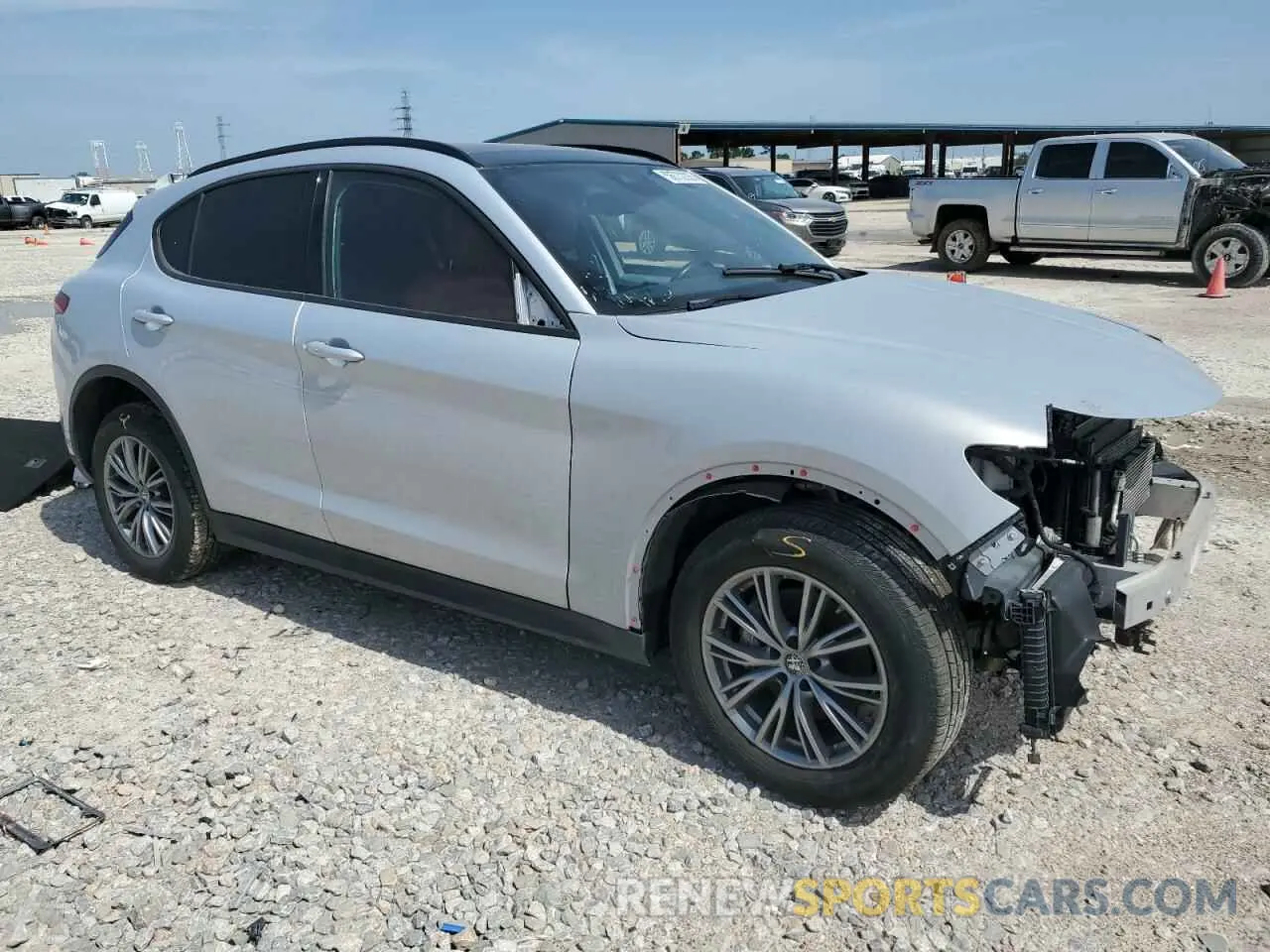 4 Photograph of a damaged car ZASPAJAN8N7D27926 ALFA ROMEO STELVIO 2022