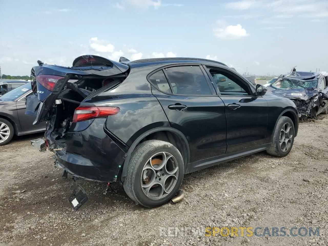 3 Photograph of a damaged car ZASPAJANXN7D24364 ALFA ROMEO STELVIO 2022