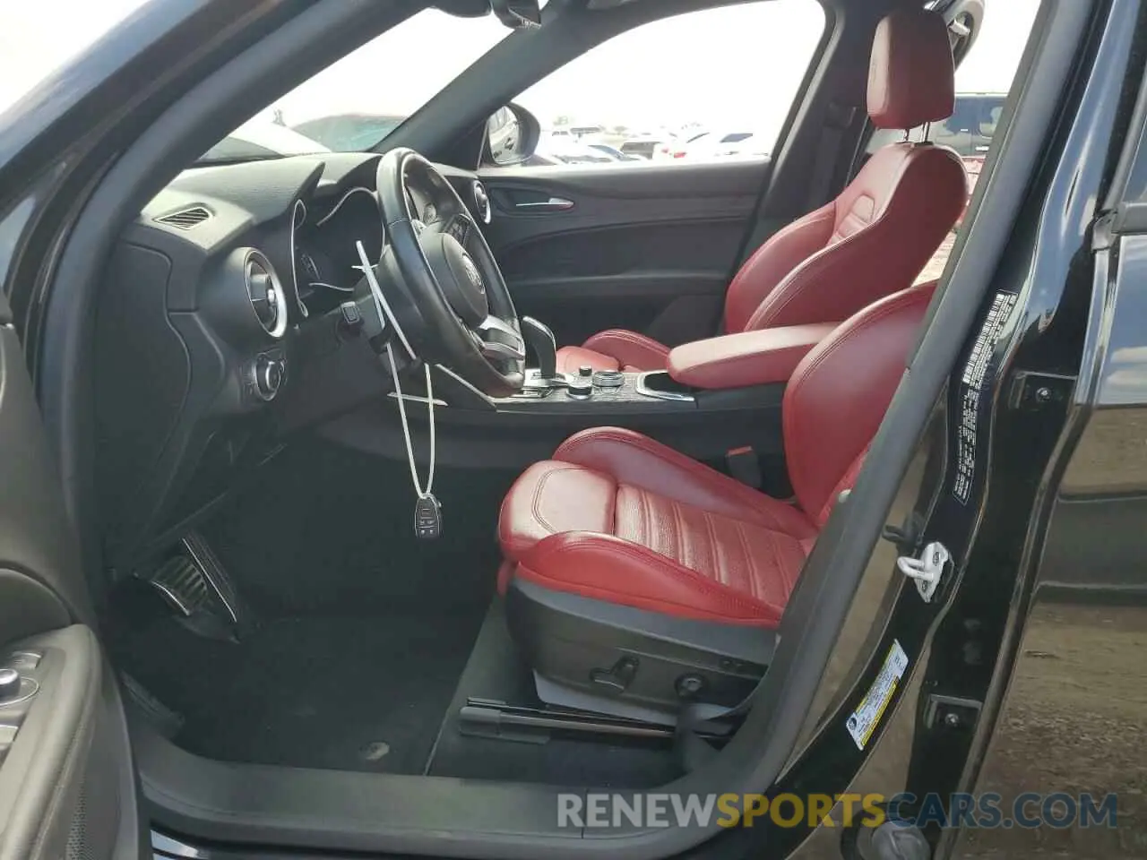 7 Photograph of a damaged car ZASPAJANXN7D24364 ALFA ROMEO STELVIO 2022