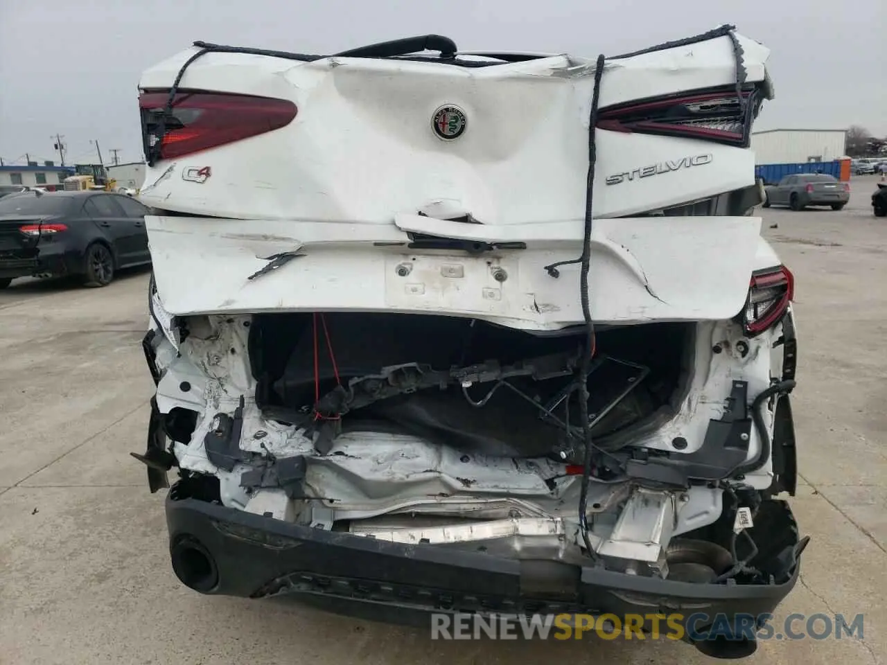 6 Photograph of a damaged car ZASPAKAN6N7D31060 ALFA ROMEO STELVIO 2022