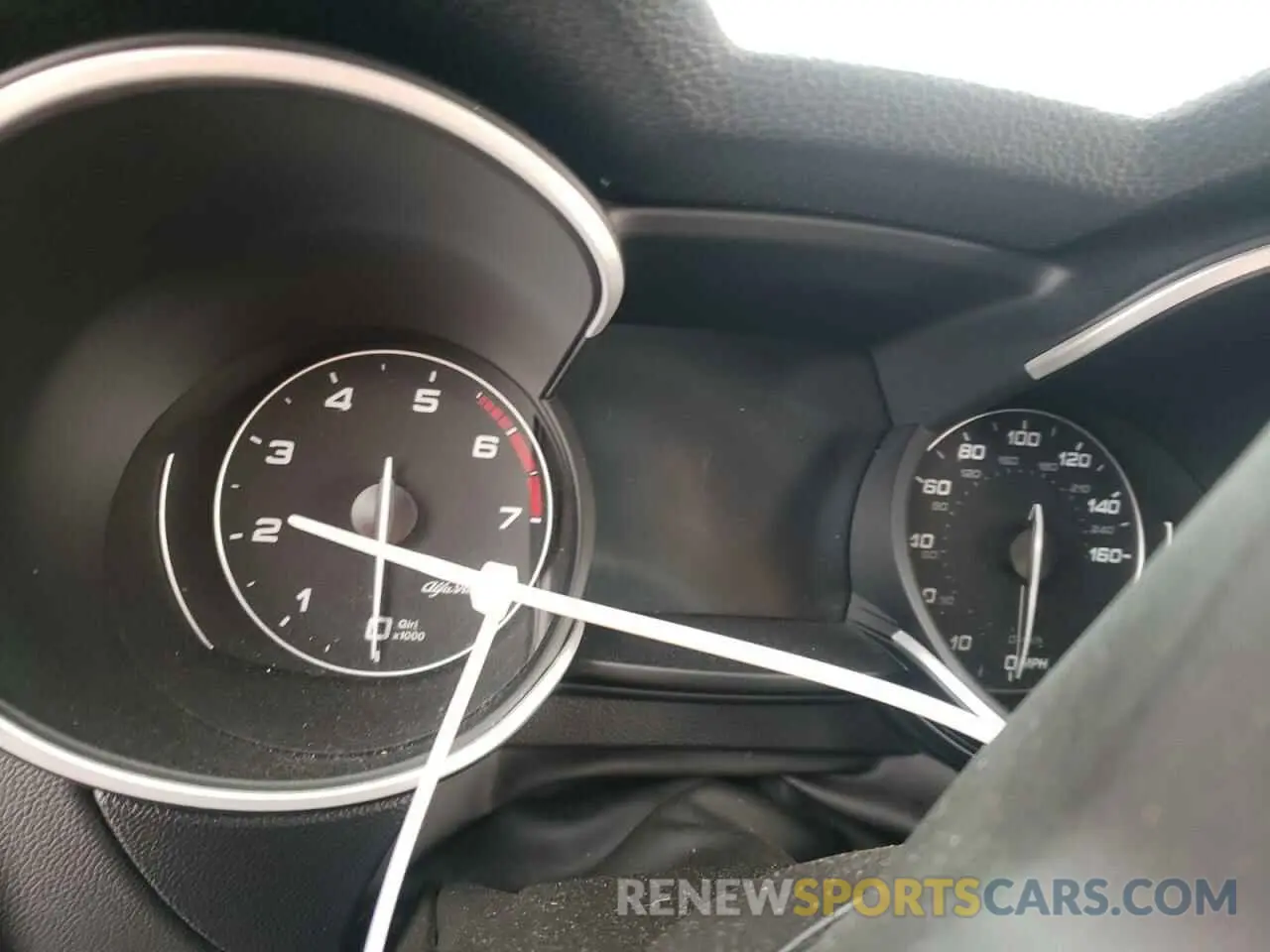 9 Photograph of a damaged car ZASPAKAN6N7D31060 ALFA ROMEO STELVIO 2022