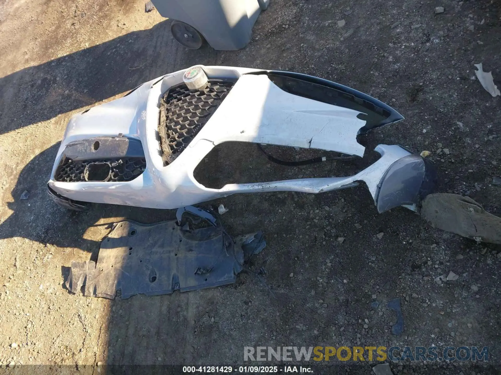 12 Photograph of a damaged car ZASPAKBN0N7D32302 ALFA ROMEO STELVIO 2022