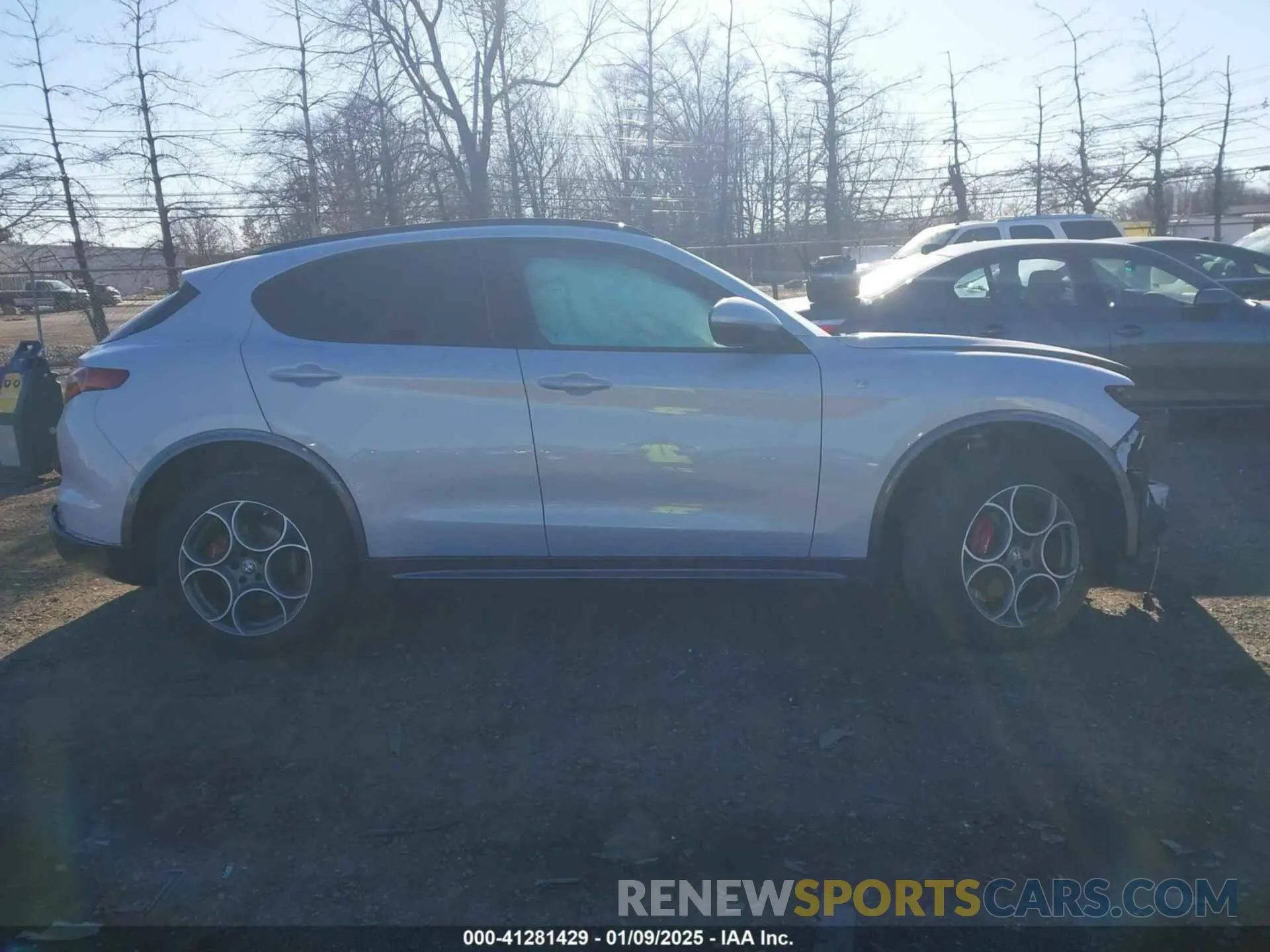 14 Photograph of a damaged car ZASPAKBN0N7D32302 ALFA ROMEO STELVIO 2022