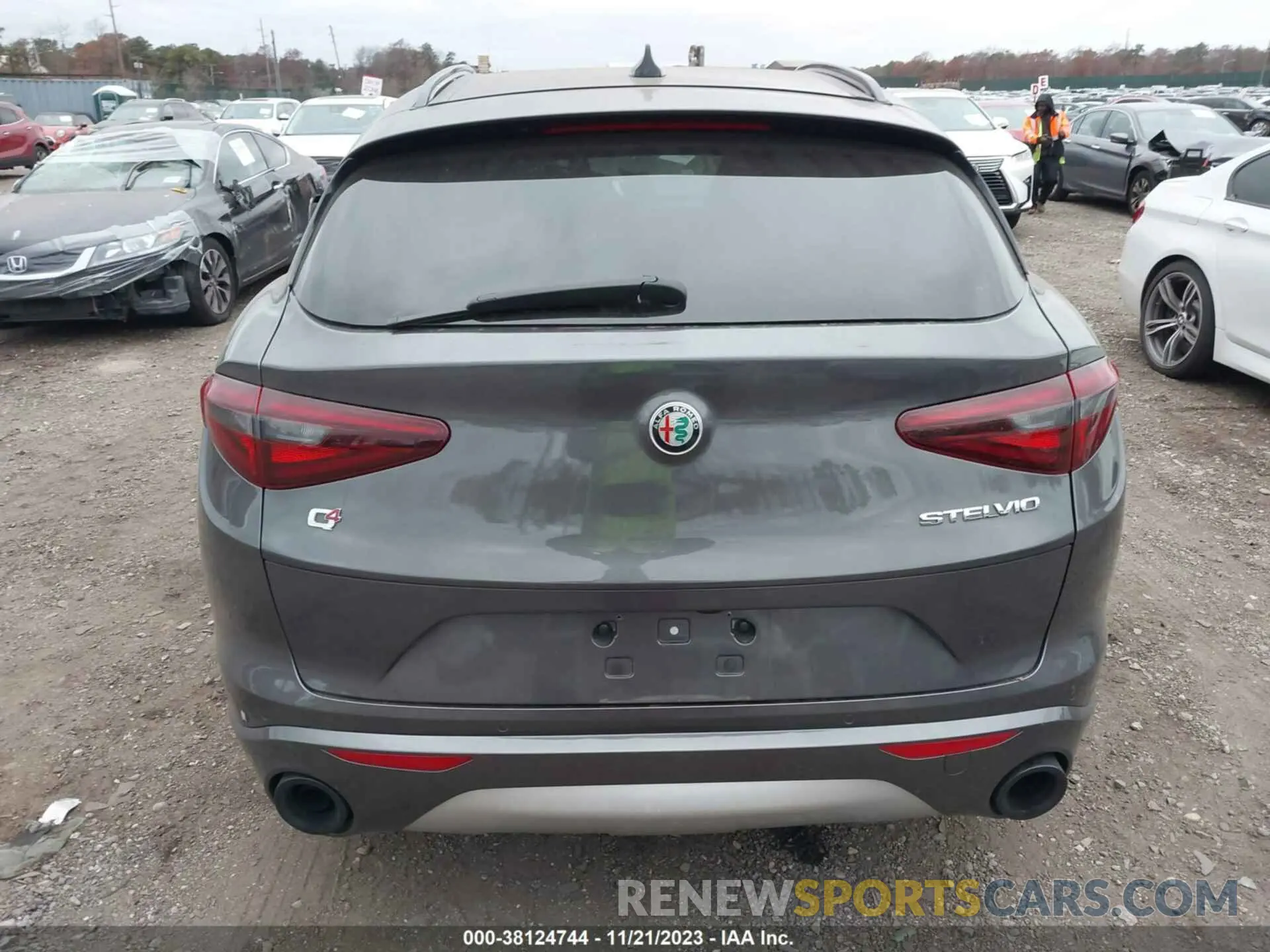 16 Photograph of a damaged car ZASPAKBN9N7D44867 ALFA ROMEO STELVIO 2022
