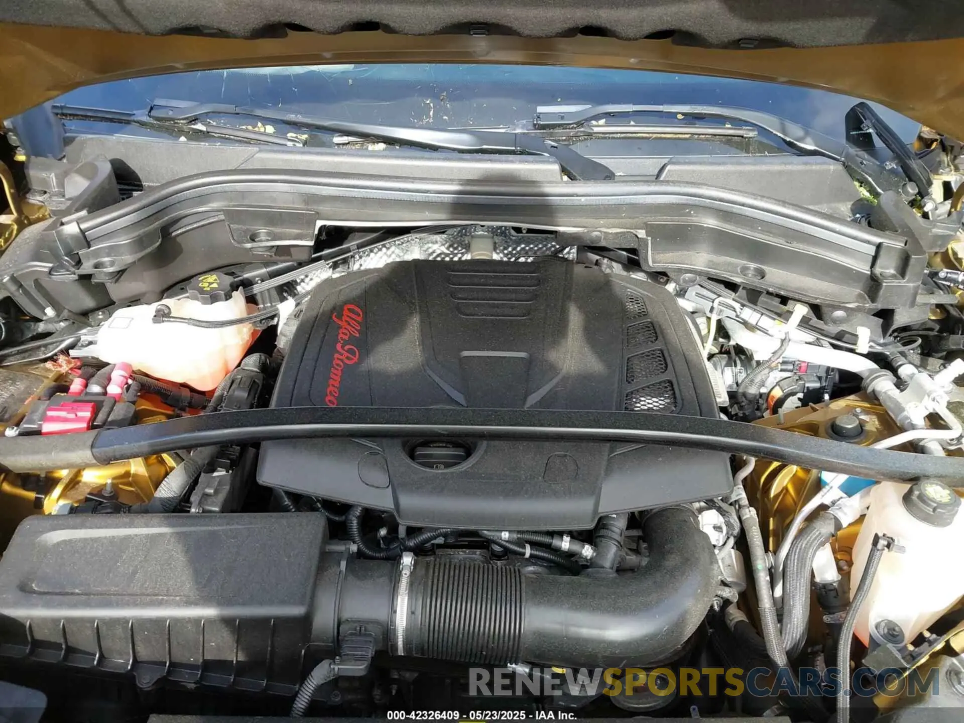 10 Photograph of a damaged car ZASPAKBNXN7D26328 ALFA ROMEO STELVIO 2022