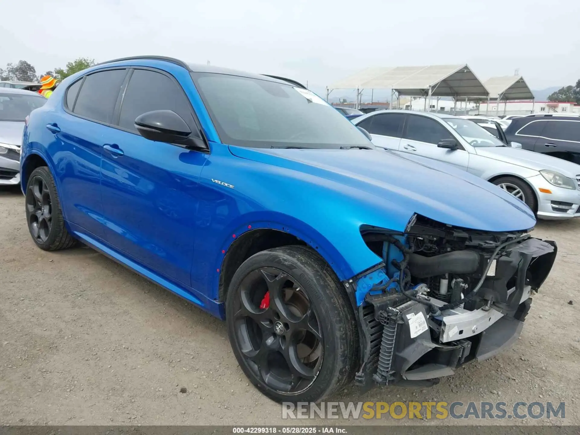 1 Photograph of a damaged car ZASPAKBNXN7D48765 ALFA ROMEO STELVIO 2022