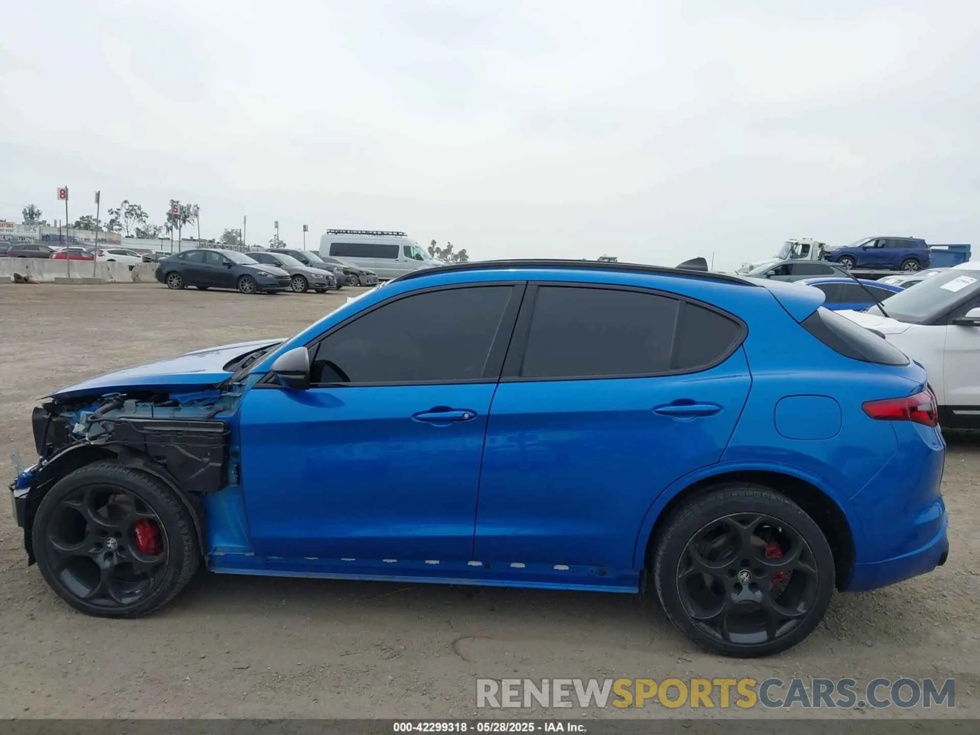 15 Photograph of a damaged car ZASPAKBNXN7D48765 ALFA ROMEO STELVIO 2022