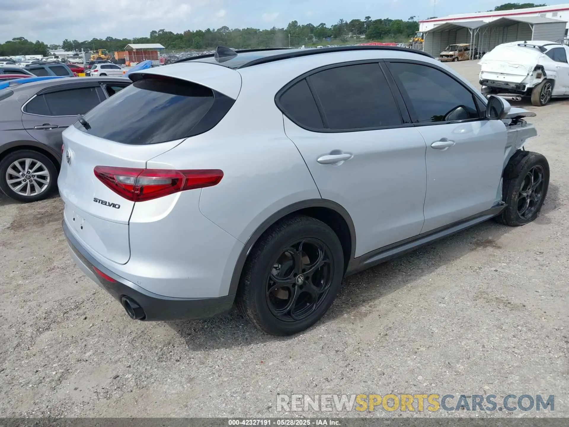 4 Photograph of a damaged car ZASPAKBN5P7D57909 ALFA ROMEO STELVIO 2023