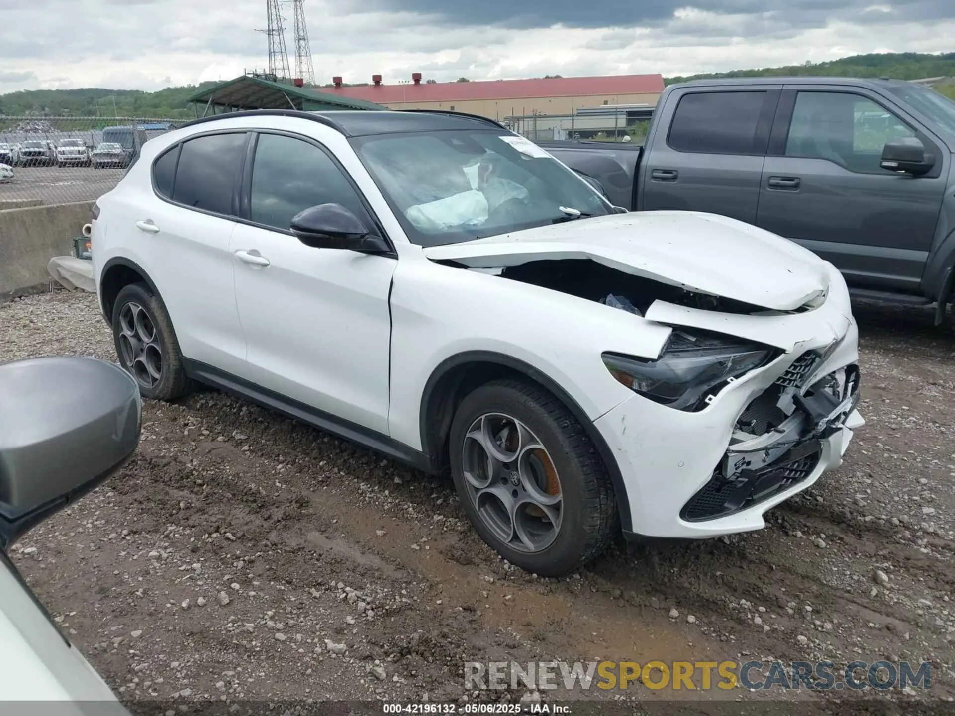 1 Photograph of a damaged car ZASPAKAN9S7D94911 ALFA ROMEO STELVIO 2025