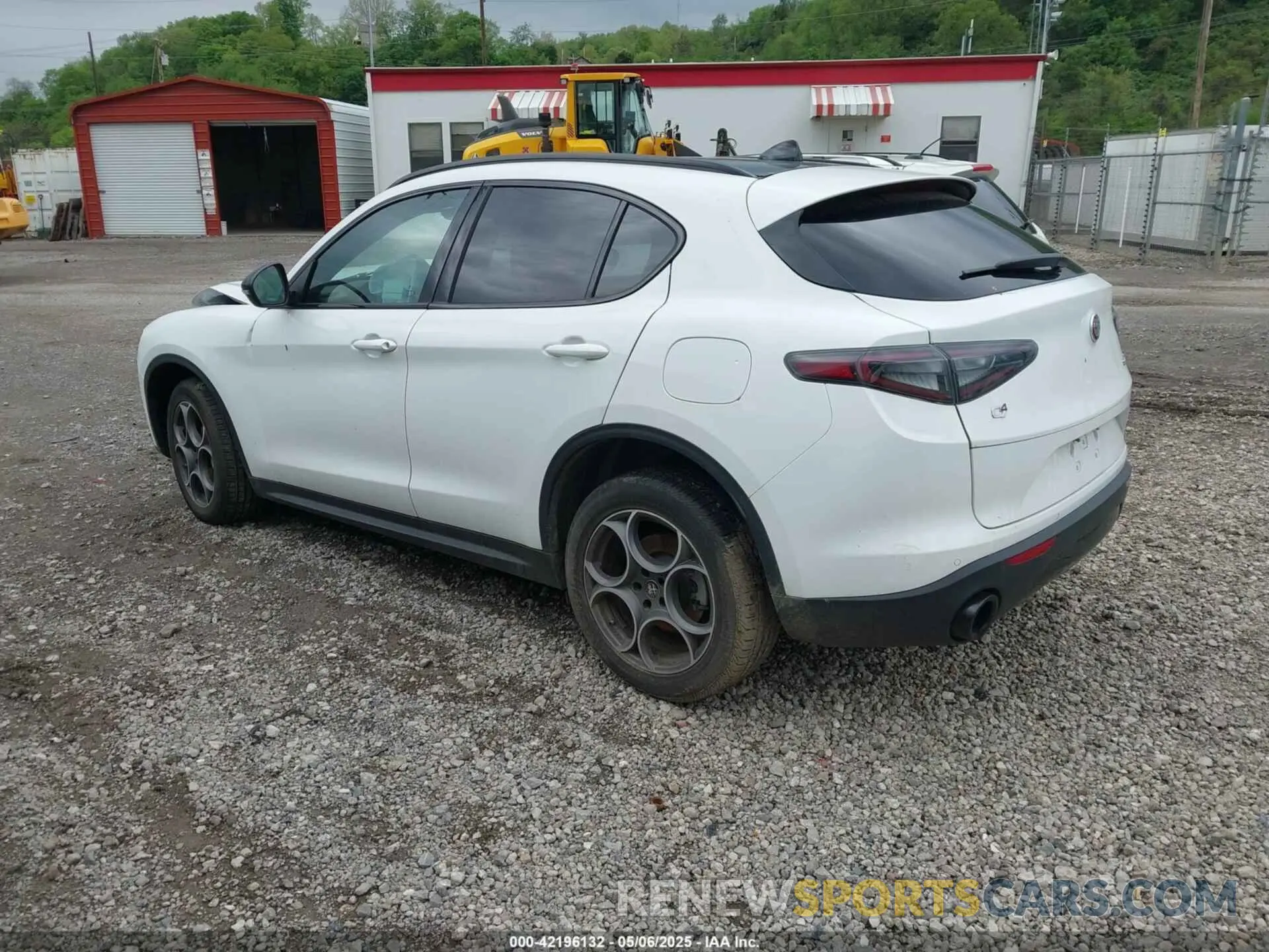3 Photograph of a damaged car ZASPAKAN9S7D94911 ALFA ROMEO STELVIO 2025