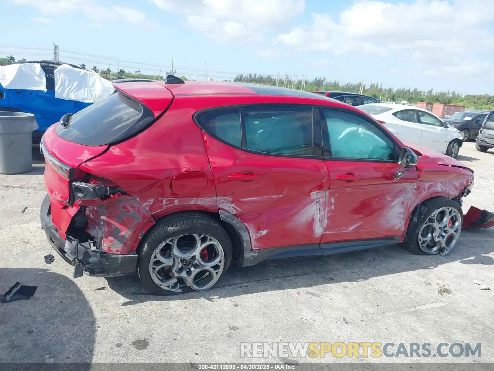 6 Photograph of a damaged car ZASPATDW3R3059300 ALFA ROMEO TONALE 2024