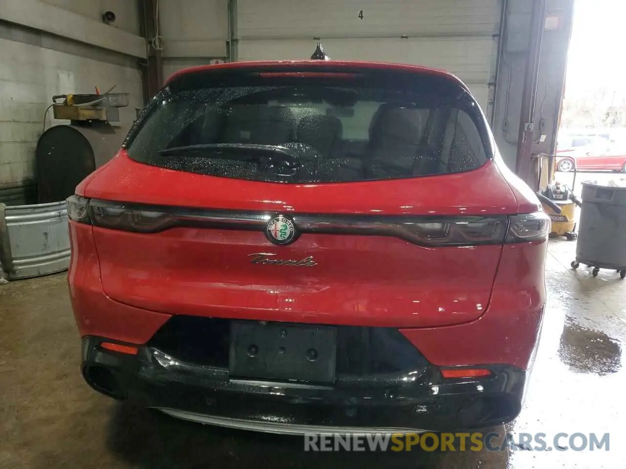 6 Photograph of a damaged car ZASPATCW8R3049721 ALFA ROMEO TONALE TI 2024