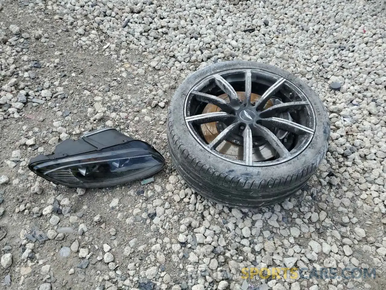 14 Photograph of a damaged car SCFSMGAW6KGN01897 ASTON MARTIN ALL MODELS 2019