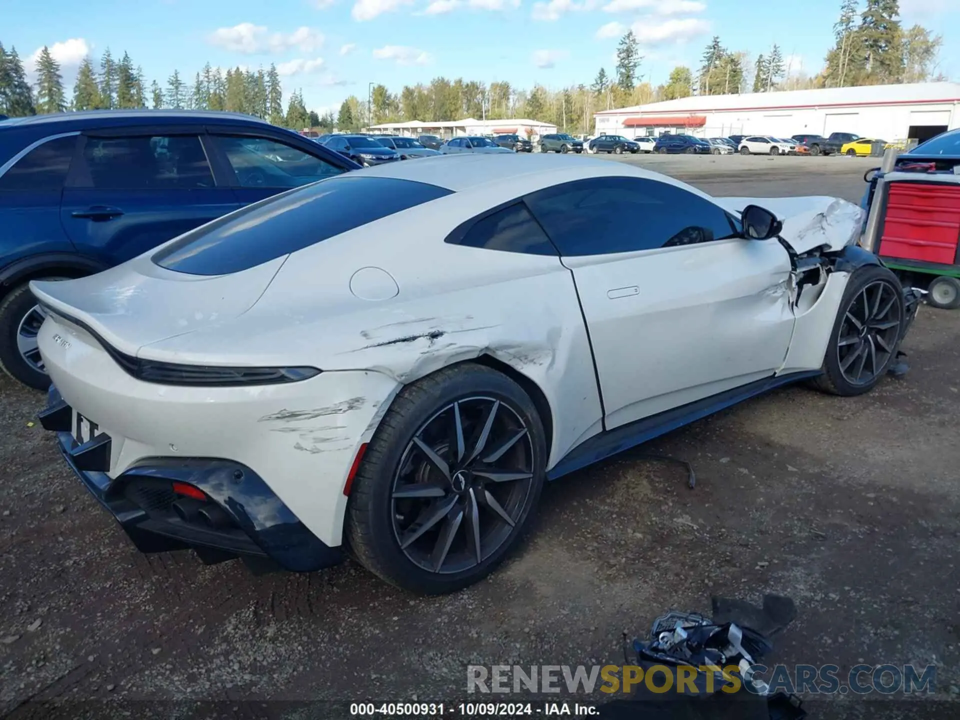 4 Photograph of a damaged car SCFSMGAW1LGN04451 ASTON MARTIN VANTAGE 2020