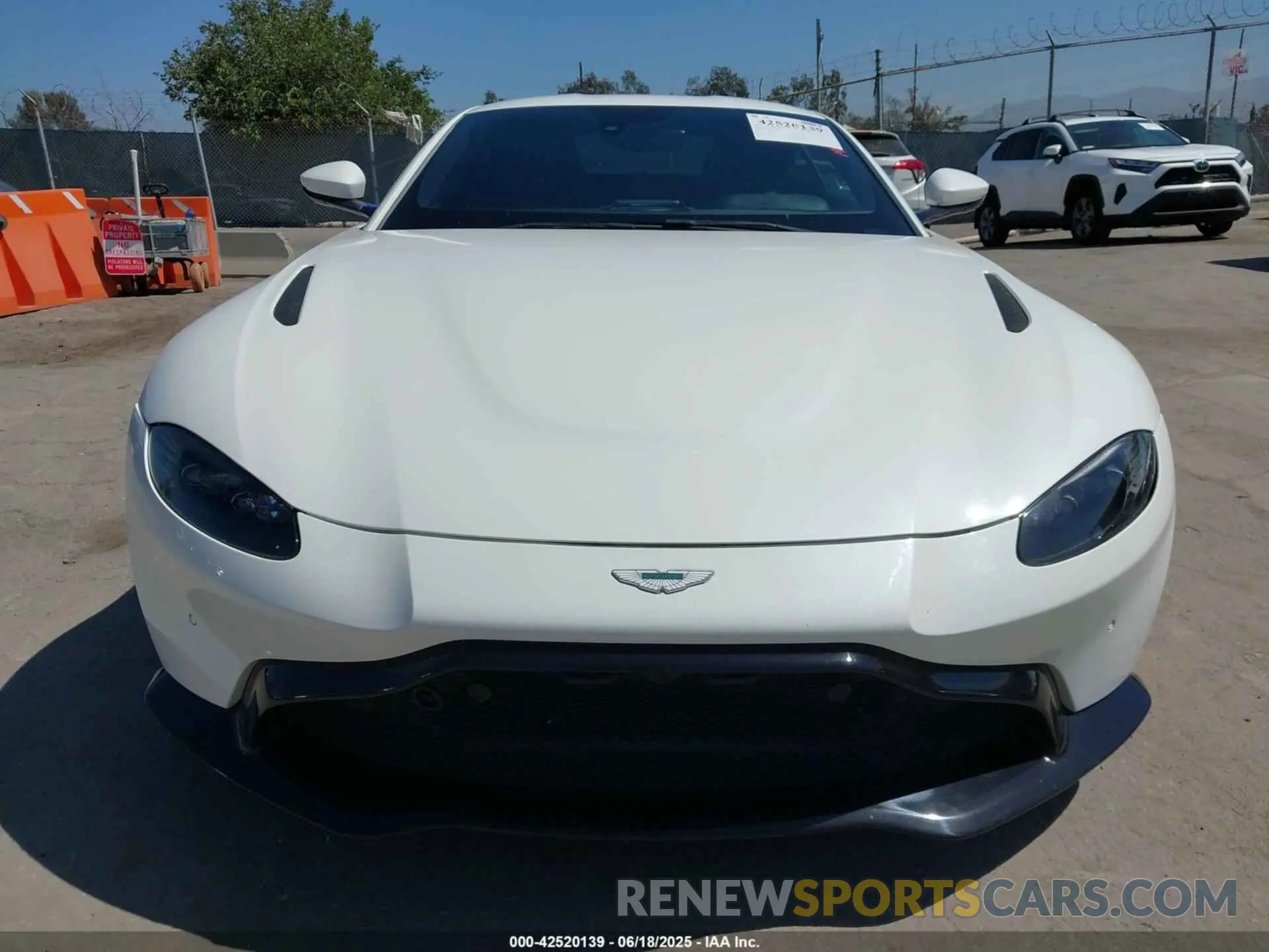 13 Photograph of a damaged car SCFSMGAW6LGN03294 ASTON MARTIN VANTAGE 2020