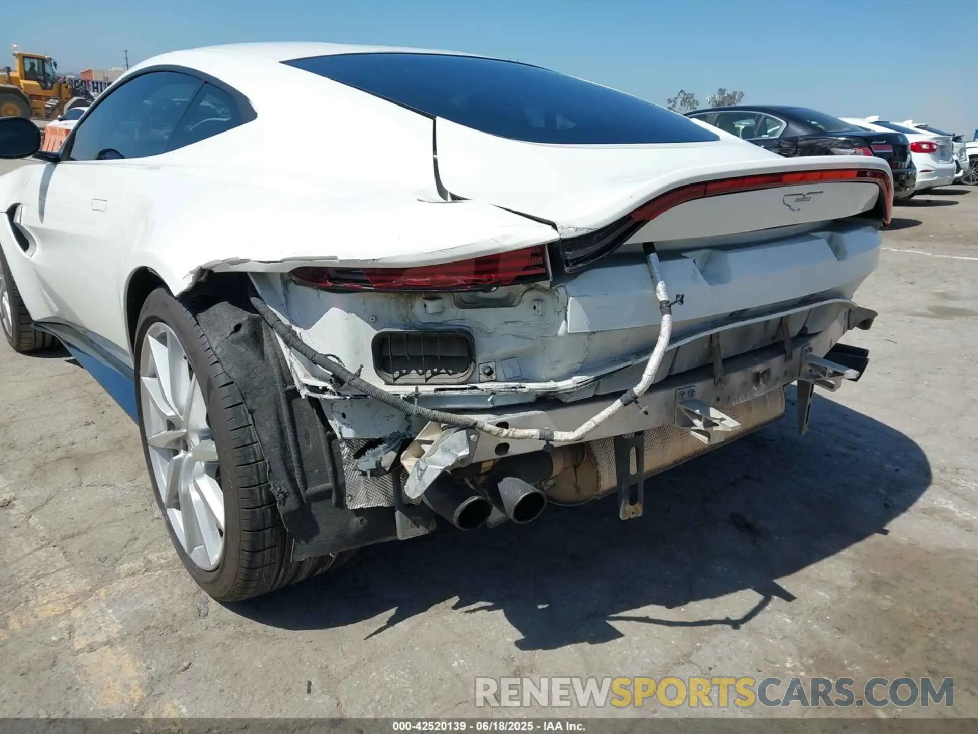 6 Photograph of a damaged car SCFSMGAW6LGN03294 ASTON MARTIN VANTAGE 2020