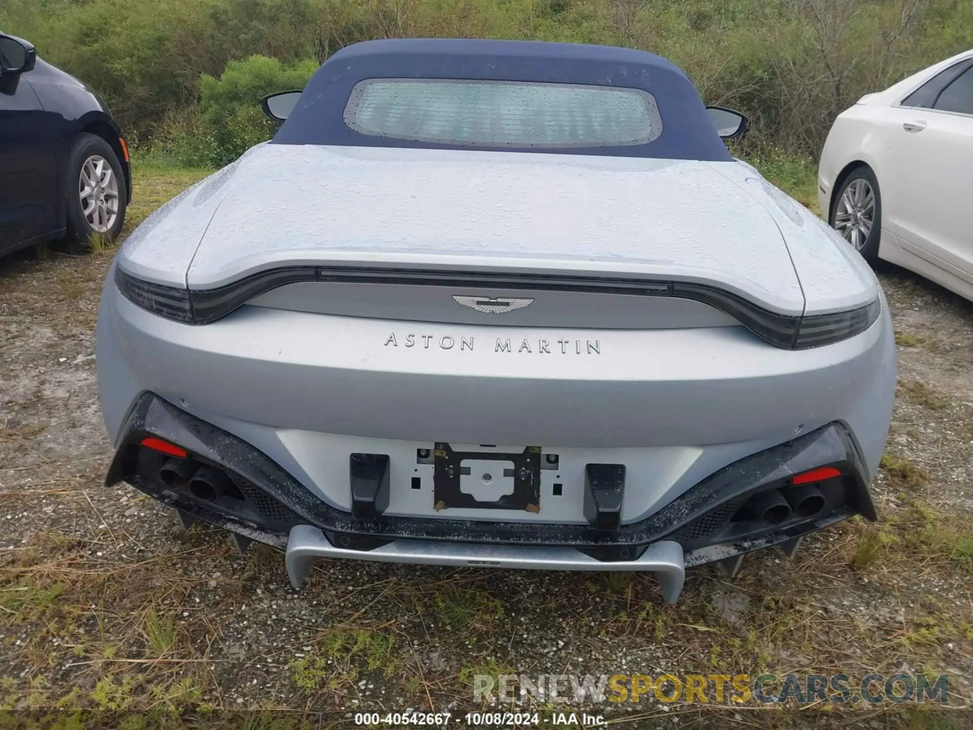 15 Photograph of a damaged car SCFSMGBW9PGP07656 ASTON MARTIN VANTAGE 2023