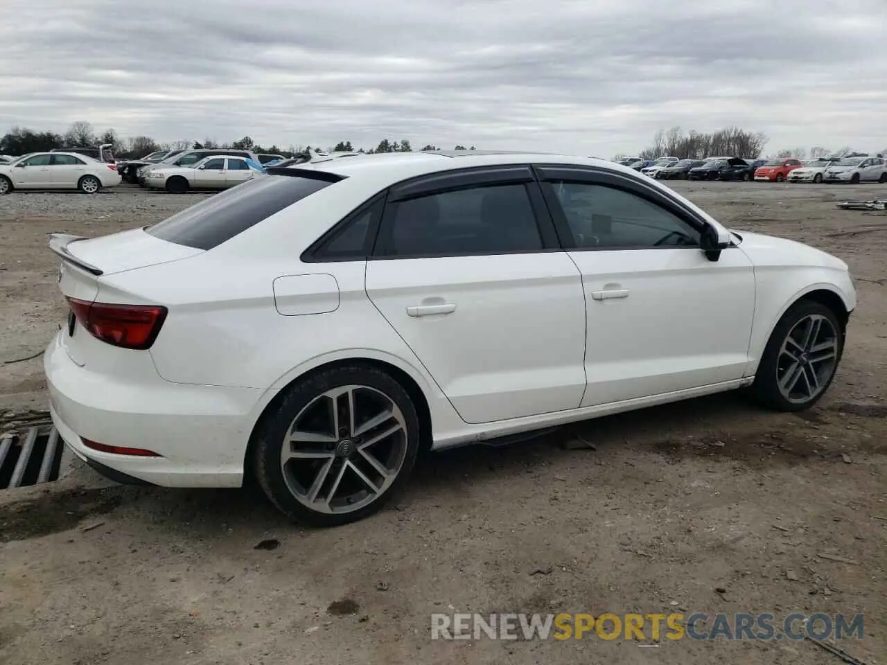 3 Photograph of a damaged car WAUAUGFF4H1055714 AUDI A3 2017