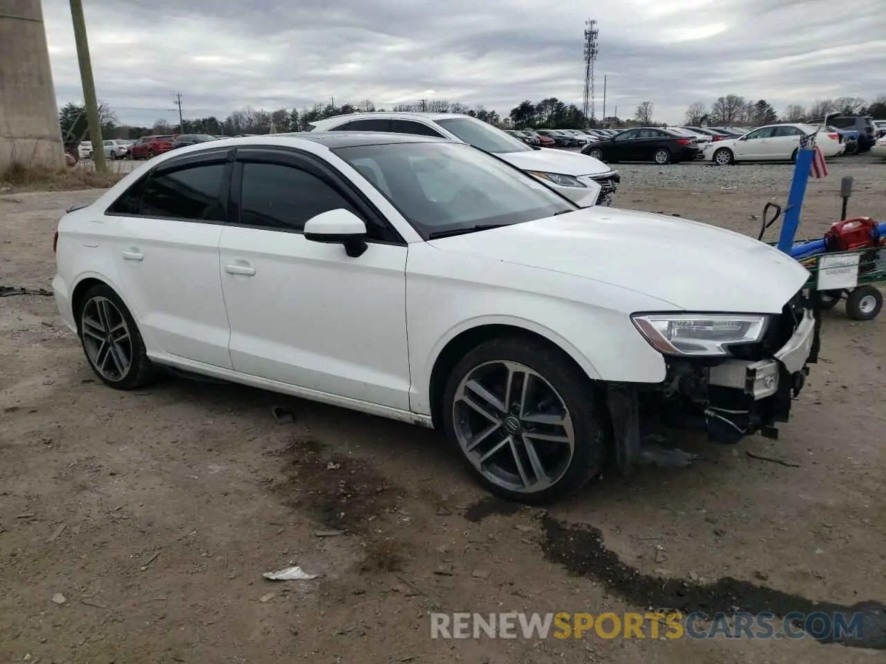 4 Photograph of a damaged car WAUAUGFF4H1055714 AUDI A3 2017