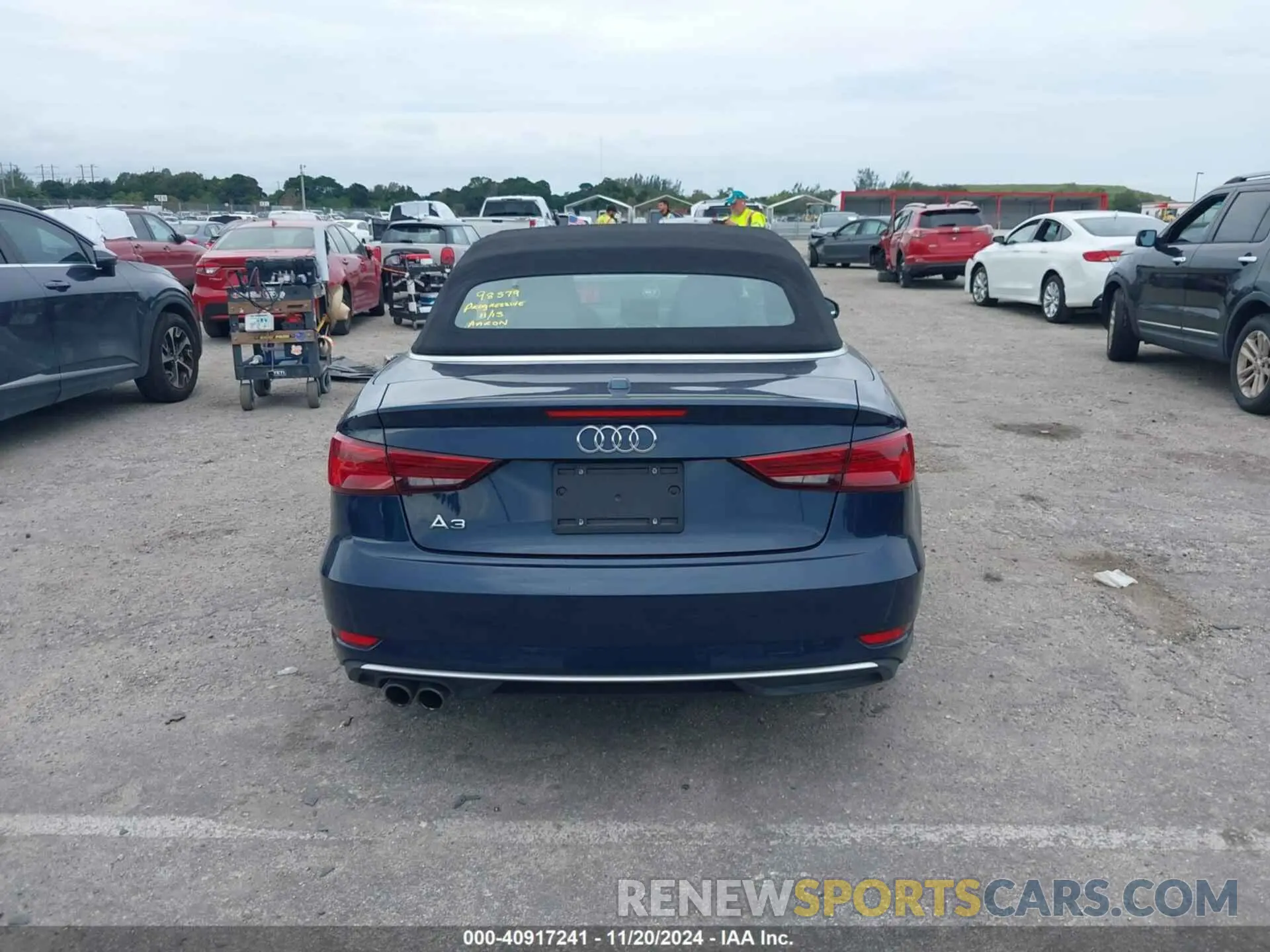 17 Photograph of a damaged car WAU6ULFF6K1030920 AUDI A3 2019