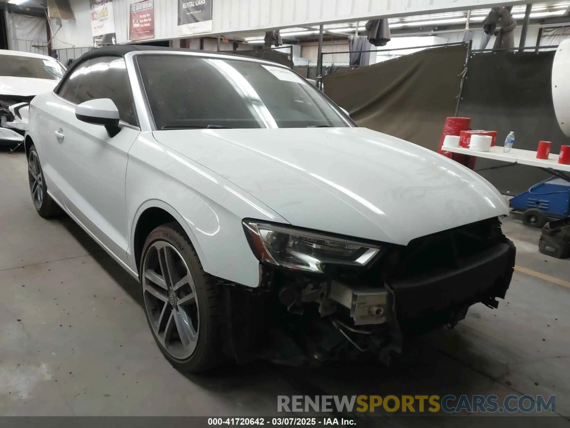 1 Photograph of a damaged car WAU6ULFF8K1029624 AUDI A3 2019