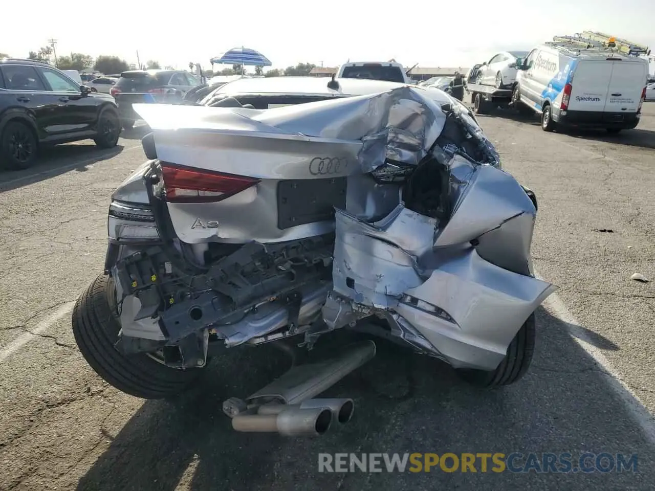 6 Photograph of a damaged car WAUAUGFF0K1020594 AUDI A3 2019