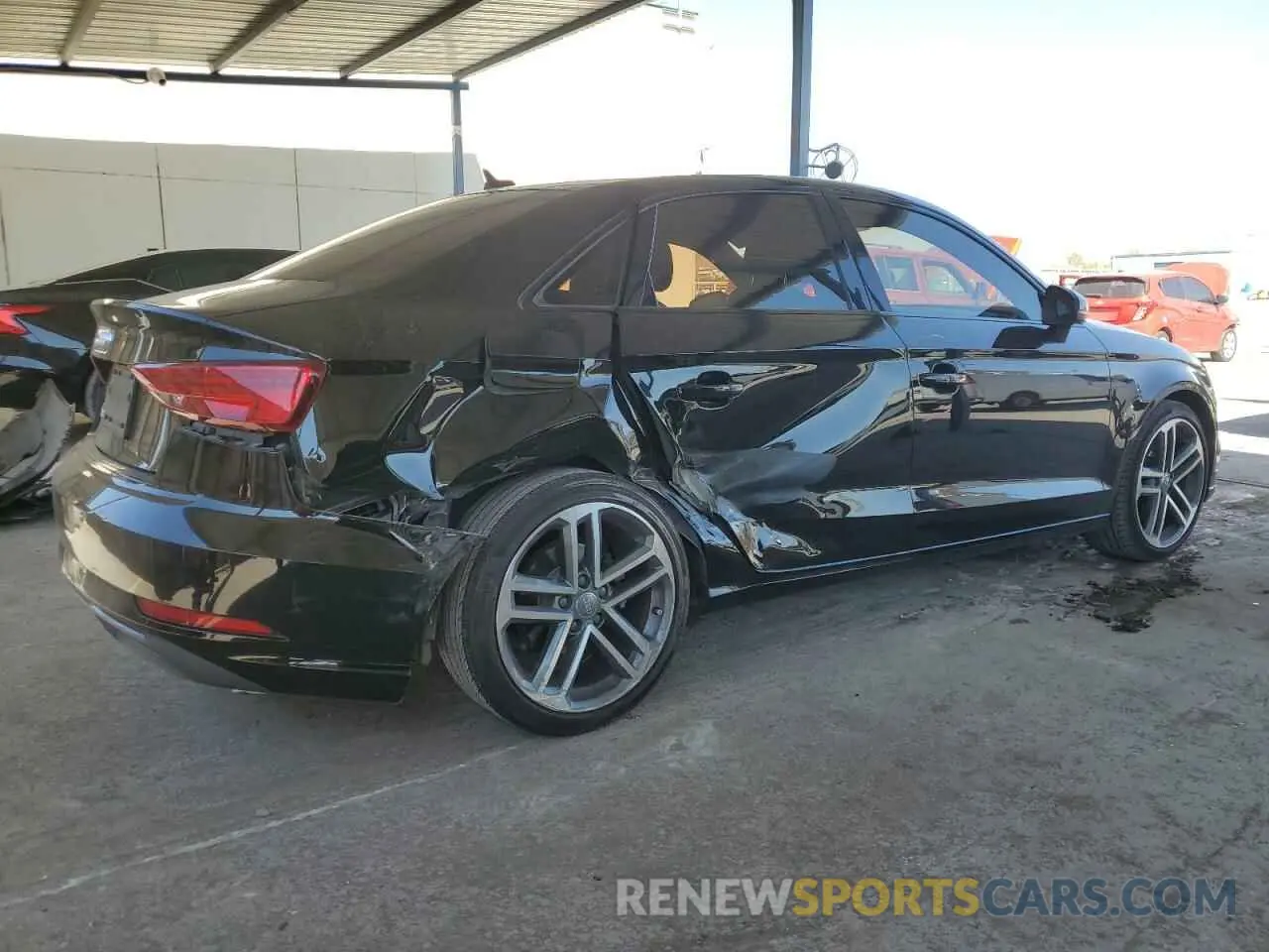 3 Photograph of a damaged car WAUAUGFF0KA085901 AUDI A3 2019