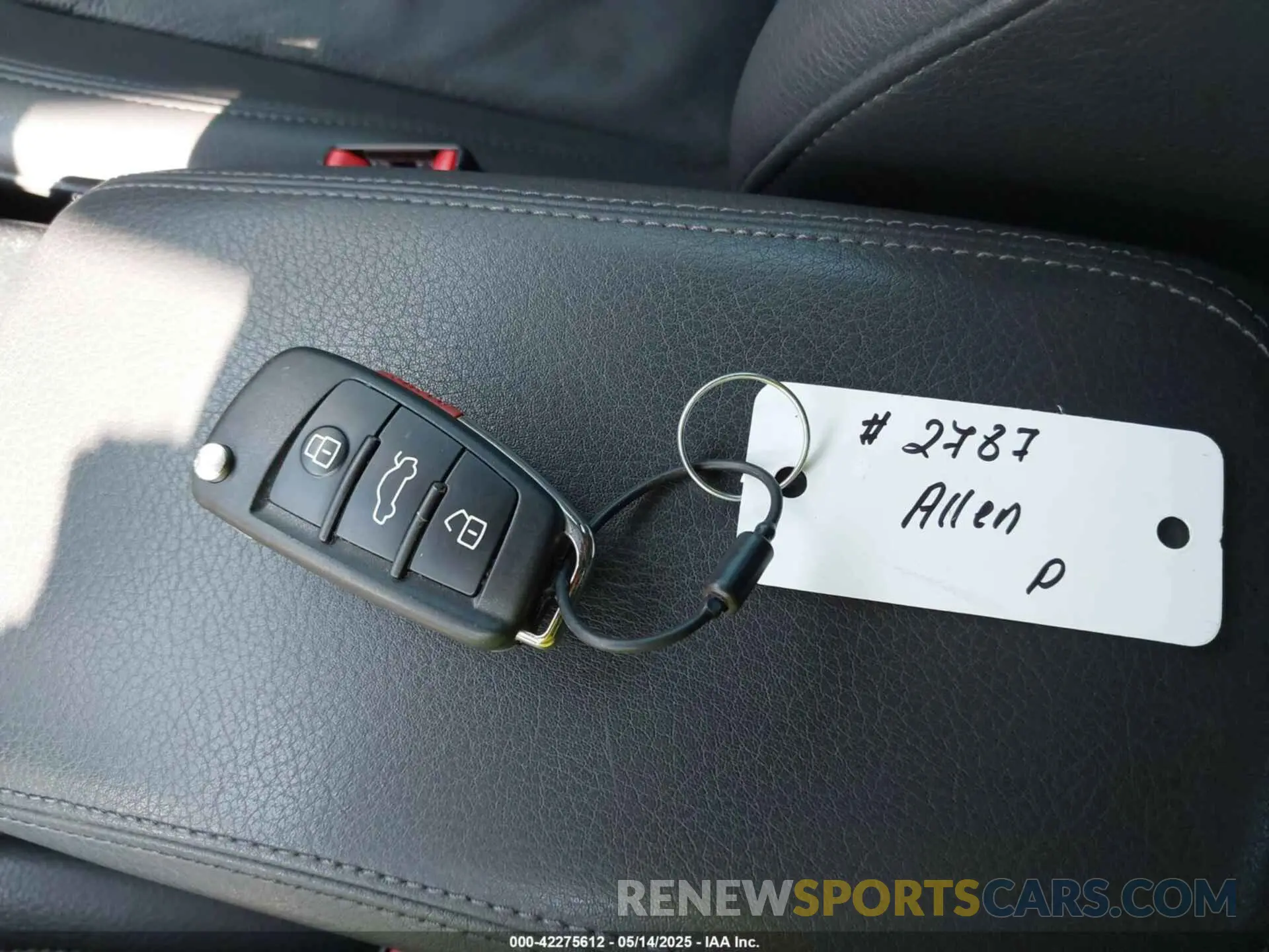 11 Photograph of a damaged car WAUAUGFF1K1014982 AUDI A3 2019